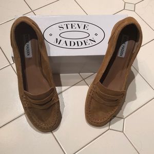 Cognac Steve Madden Shoes (New)
